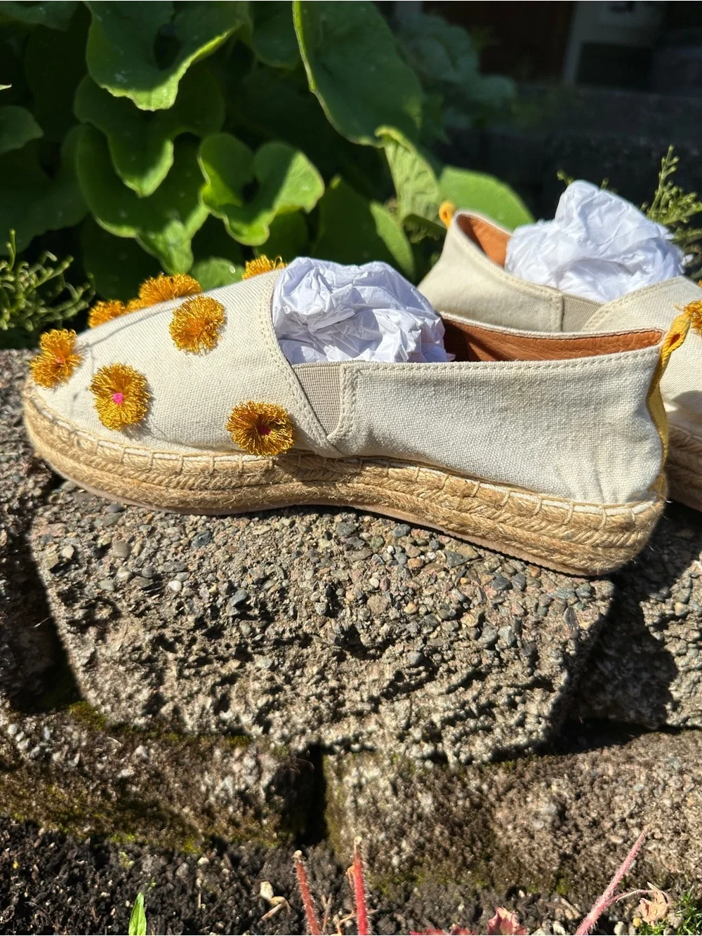 Sylvia cobos boho Women’s Cream Espadrille Slip-Ons with Yellow floral poms